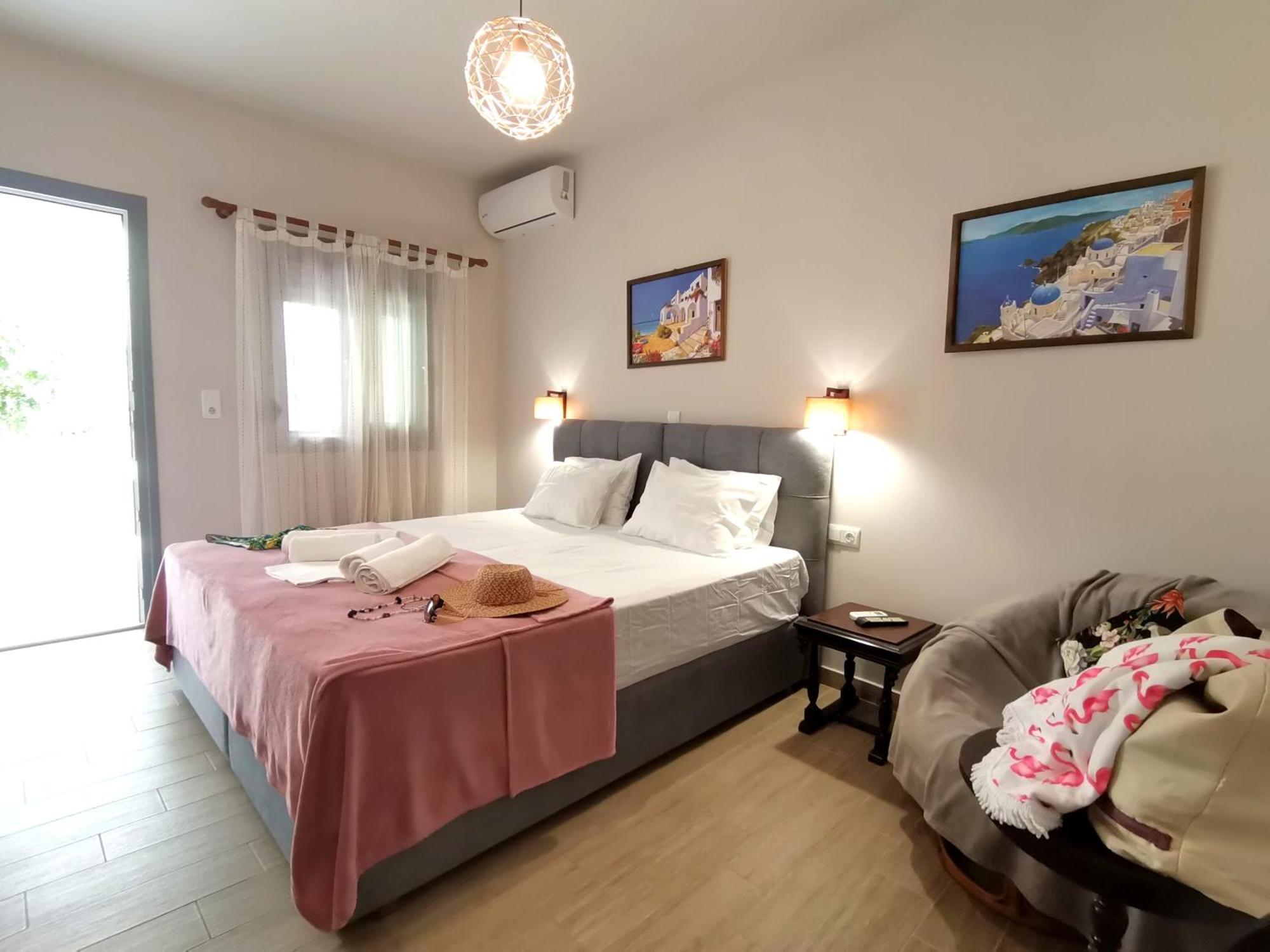 Studios Lia Adults Only -Fully Renovated Chrisi Ammoudia Eksteriør billede