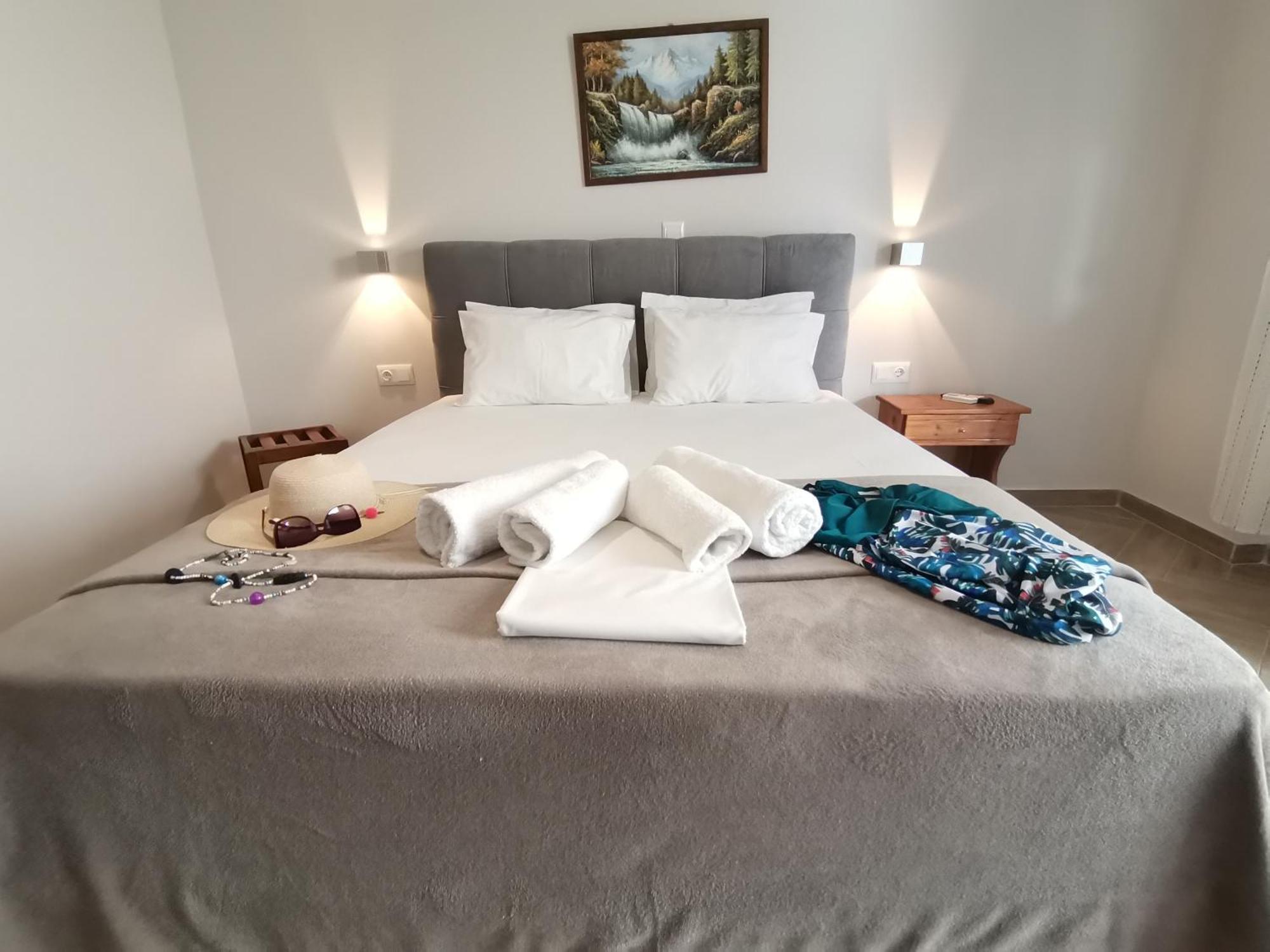 Studios Lia Adults Only -Fully Renovated Chrisi Ammoudia Eksteriør billede